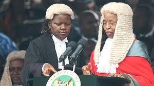 Johnson evan gicheru was a kenyan lawyer and a former chief justice of kenya.1 he was appointed by president mwai kibaki upon his election in 2003, he is the 12th chief justice of the. Life And Times Of Evan Gicheru Kenya S Longest Serving Chief Justice Kenyans Co Ke