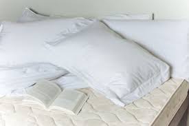 how to clean your mattress naturally