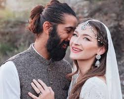 Pakistani student killed in australia floodwaters. Rosie Gabrielle Ties The Knot With Pakistani Traveller