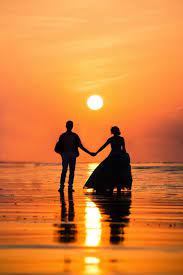 Couple Sunset DH Wallpapers – Sunset Couple Pictures – Romantic Couple  Sunset Images | Love photos, Pre wedding photoshoot outdoor, Romantic  couples photography