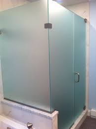 glass sleding shower doors