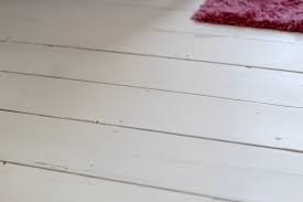 how to paint floorboards white