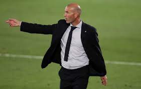 PSG : Ce que Paris propose à Zinedine Zidane ! - BeFoot