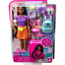 barbie brooklyn travelling doll and