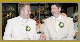 He rose to fame as a member of the r&b/pop group bro'sis. 9 Hochzeitstag Ross Antony Und Paul Reeves Feiern Ihr Gluck