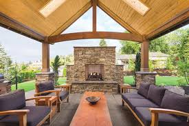 The Hottest Trends In Outdoor Fireplaces