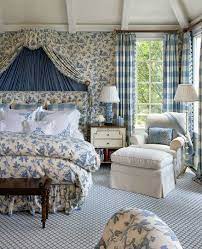 50 Bedspreads With Matching Wallpaper
