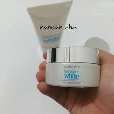 The luminous white skin lightening collection is made from a blend of patented, 100 percent natural ingredients, the skincare. Hanisah Cha Review Luminous White Simplysiti