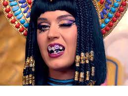 katy perry rocks ridiculous grill for