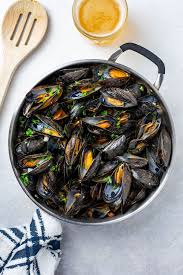 steamed mussels with bacon beer