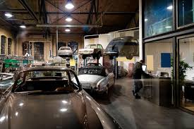 My parents used to go there shopping! Retro Car Garage Auto Repair Shops Editorial Stock Photo Image Of Design Parking 156851663