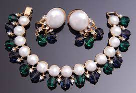sell costume jewelry used