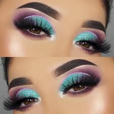 purple and blue smokey eyes makeup