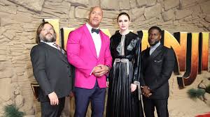 In netflix movie, the comedian is supported by a sparkling young actress playing his daughter, along with several. Bro Beef Bei The Rock Und Kevin Hart Jack Black Feiert S Promiflash De