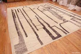 primitive design modern rug 11727