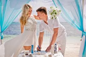 We specialize in small intimate weddings in beach, tropical garden, church and private estate our lanikai beach weddings are the most popular with our guests. Private Beach In Punta Cana Private Wedding Venues By Didea