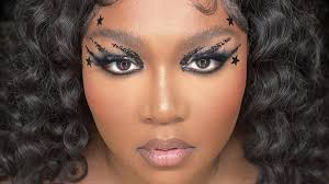 lizzo reveals all the makeup looks from