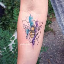 Bumble bee tattoos in very unique designs and various sizes. 21 Cute Bumble Bee Tattoo Ideas For Girls Crazyforus