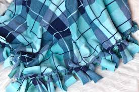 Fleece blankets are the bomb. How To Make A Fleece Tie Blanket