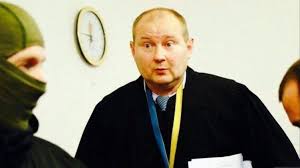 Украина требовала его экстрадиции по обвинению в коррупции. Zhena Chausa Rasskazala Chto Ego Pohishali Uzhe Dvazhdy