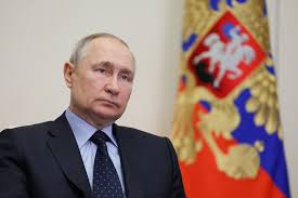 Bo Putin pritisnil na rdeči gumb? »Ljudi na TV pripravljajo na jedrsko  vojno« - Slovenske novice