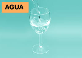 drinks agua happy hour spanish