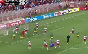 La épica como forma de vida. Video Baroka Goalkeeper Scores Overhead Kick Equaliser In 95th Minute V Orlando Pirates