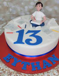 age 13 15 young birthday cakes