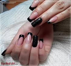Black is the ultimate shade that you can have to be noticed from a distance too. Acrylic Nail Designs Black Tips