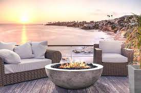 8 Stunning Outdoor Fire Pits For Cooler