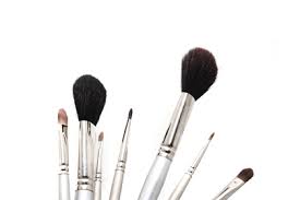 separate your brushes how to organize