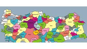 Yeryüzü şekilleri fiziki haritada yeşil mavi ve kahverengi renk tonlarda gösterilmektedir. Turkiye Haritasi Degisiyor Ntv