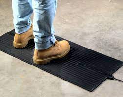 foot warmer mat for standing or under