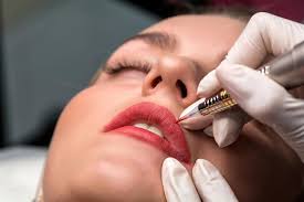 procedure lip makeup in tattoo salon
