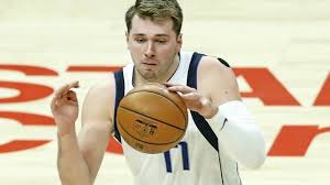 Luka doncic is a by all measures a prodigy … europe has never seen anything like him … he has been playing at the highest level of european basketball since he was 16 years old and excelled … Olympia Beim Basketballturnier Schauen Alle Auf Luka Doncic