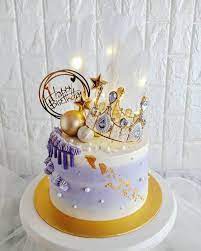 Check out our queen birthday cake selection for the very best in unique or custom, handmade pieces from our shops. 50 Queen Cake Design Cake Idea March 2020 Queen Cakes Birthday Cake For Wife Queens Birthday Cake