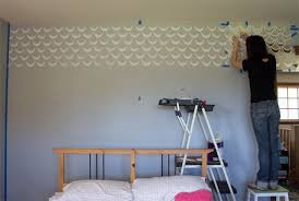 Exclusive stencil designs and expert stenciling tips. Update Your Home With Trendy Stenciled Walls Diy Home Decor Ideas Royal Design Studio Stencils