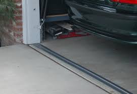 tsunami sealâ garage door threshold seal