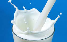 Markette sütün fiyatı 10 liraya dayandı Çiğ süt zammı yarın başlıyor -  Internet Haber