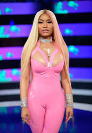 Yesterday was national cheese pizza day. Nicki Minaj Long Pink And Blonde Hair 2017 Mtv Vmas Nicki Minaj S Strawberries And Cream Rapunzel Hair At The Vmas Deserves Your Attention Popsugar Beauty Photo 8