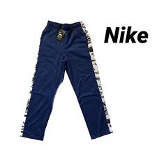 New Nike Boys Therma Dri Fit Fleece Pants Nwt