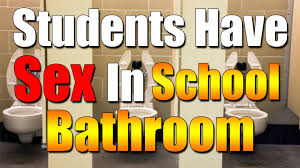 STUDENTS CAUGHT HAVING SEX IN SCHOOL BATHROOM Highschool Stories.