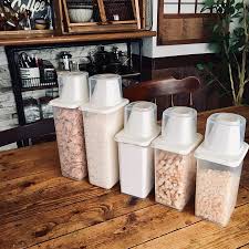 プチプラで見つけた 意外と難しい 粉物 穀物 のスッキリ収納アイテム 食品保存容器 キッチン用収納ラベル ダイソー 便利