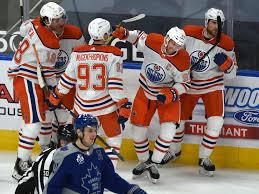 Tenga en cuenta que usted mismo puede cambiar de canal de transmisión en el apartado canales. Player Grades Edmonton Oilers Get Some Justice Beating Toronto Maple Leafs 4 3 In Ot Edmonton Journal