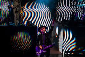 beck review beck wowed red rocks like