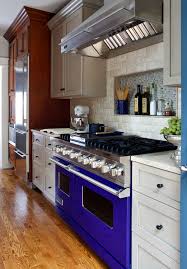 Wondering what makes travertine tile the perfect choice for a kitchen backsplash? Travertine Kitchen Backsplash Ideas And Inspiration Hunker