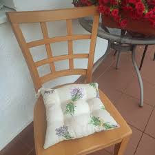 Lavender Seat Cushion With Ties Indoor