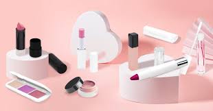 cosmetic packaging trends lips