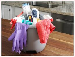 For extra clean kitchen cupboards, repeat the previous steps using a good quality surface cleaner like jif multipurpose spray. How To Clean Kitchen Cabinets In 10 Steps With Pictures