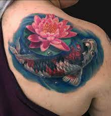 ♥ tatuate una flor de loto en tu piel. 101 Tatuajes De Pez Koi Con Flor De Loto Dekois 2021
